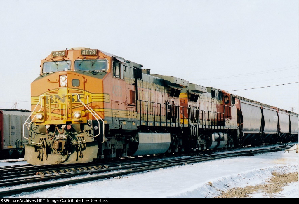 BNSF 4573 East